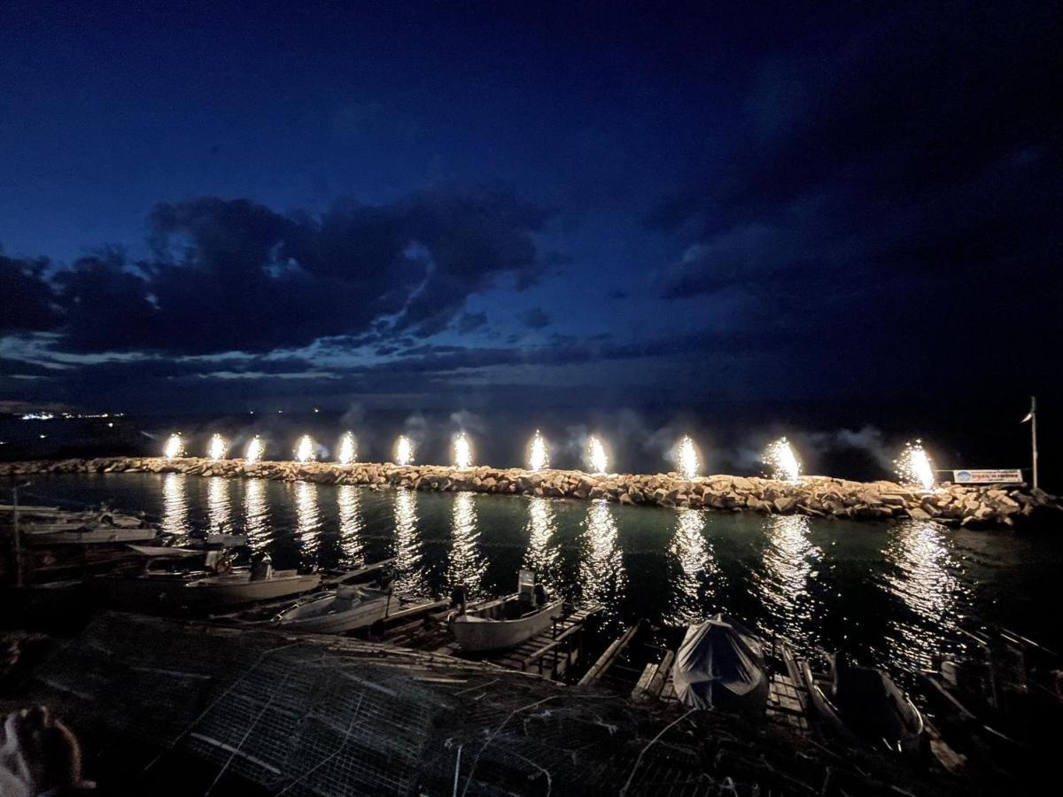La Casetta Di Lorenzo ลันชาโน ภายนอก รูปภาพ